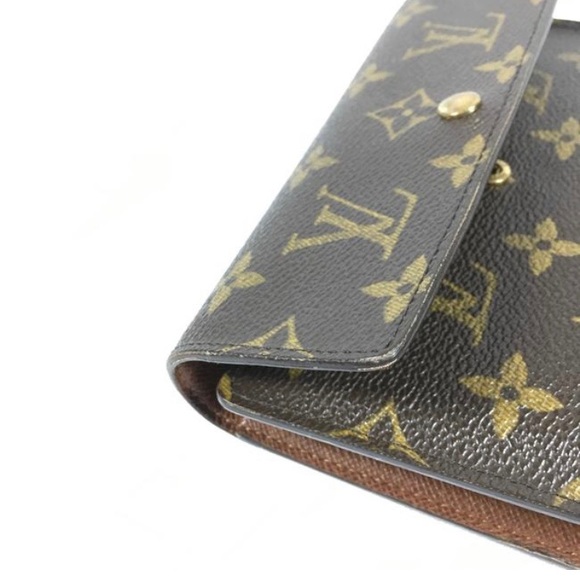 Authentic Louis Vuitton Monogram Canvas Wallet - Picture 4 of 7